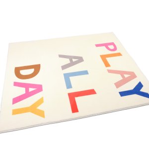 Play all day rug