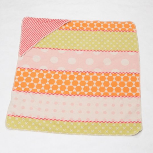Hooded Multi Dots Pink Blanket